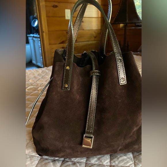 Tiffany & Co.Chocolate Brown Leather (Reversible) Shoulder. Preowned. Beautiful - Picture 4 of 15
